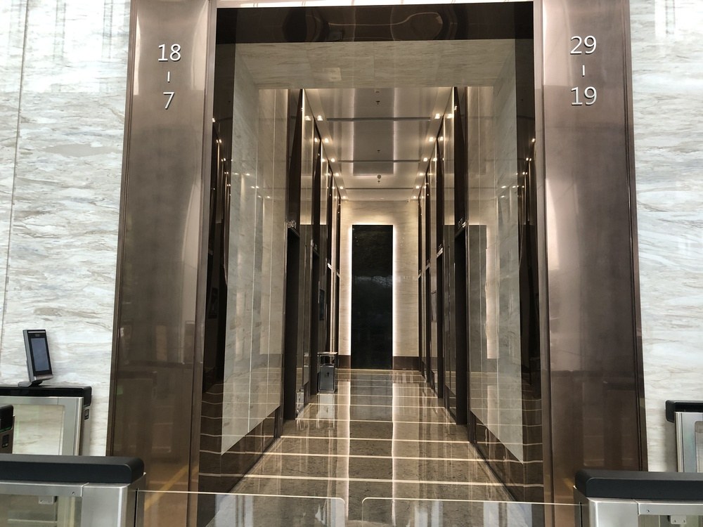 电梯厅1